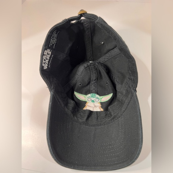 Star Wars Baby Yoda Cap - Picture 4 of 6